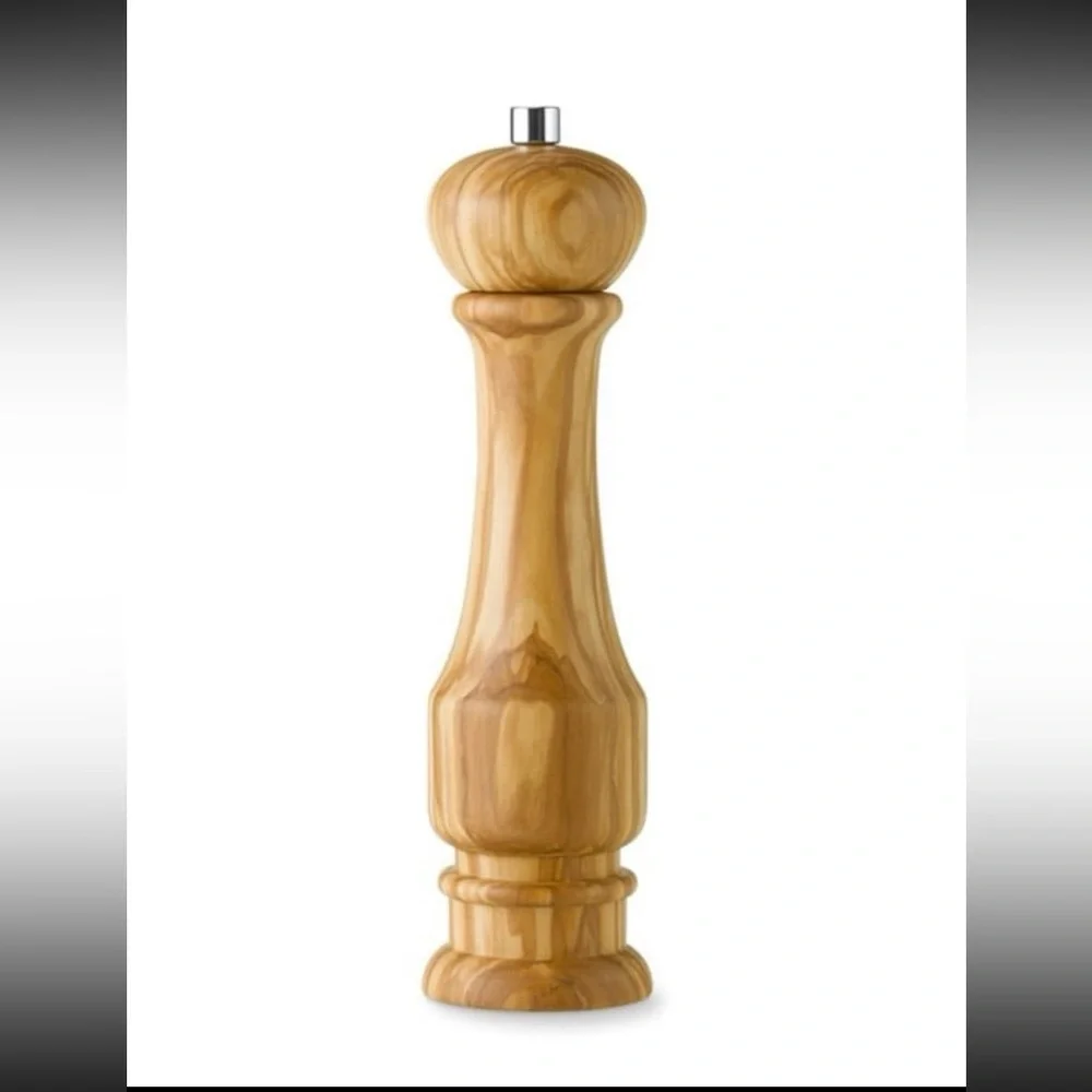 Williams Sonoma Genuine Olivewood Salt Mill